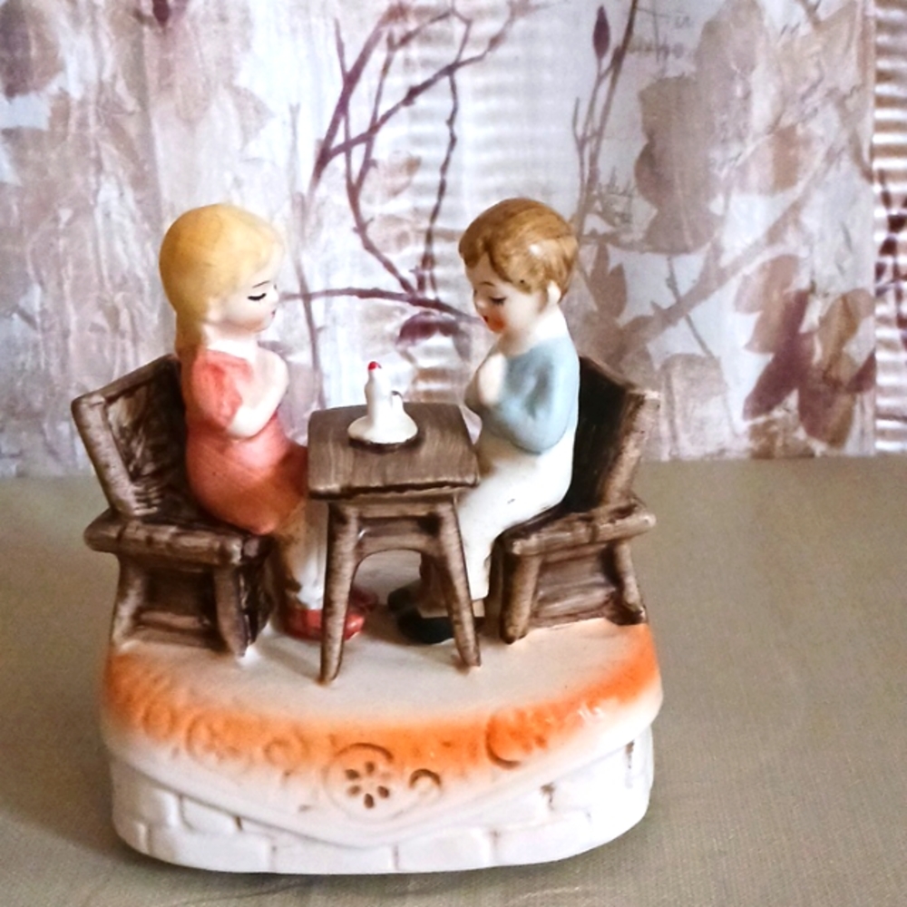 Vintage Ceramic Music Box featuring Boy and Girl  Praying at Dinner Table